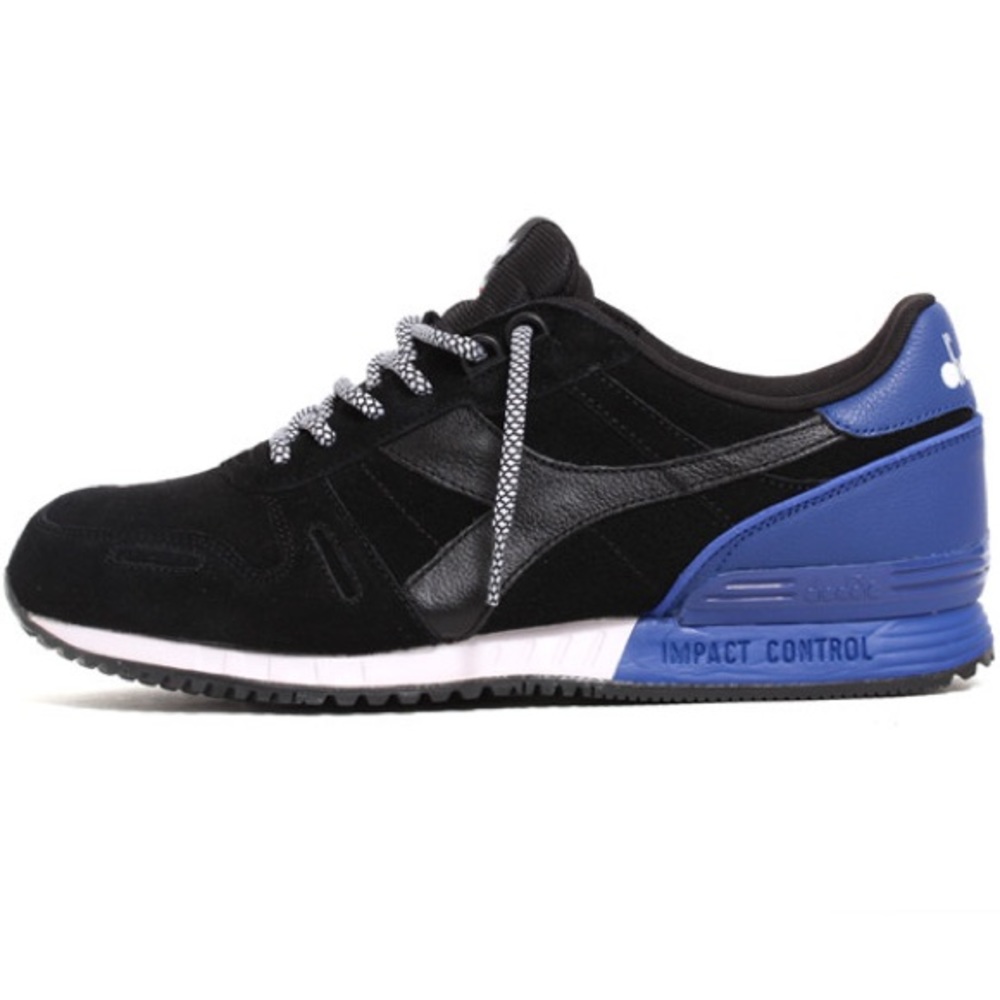Men’s Diadora Titan Black Suede